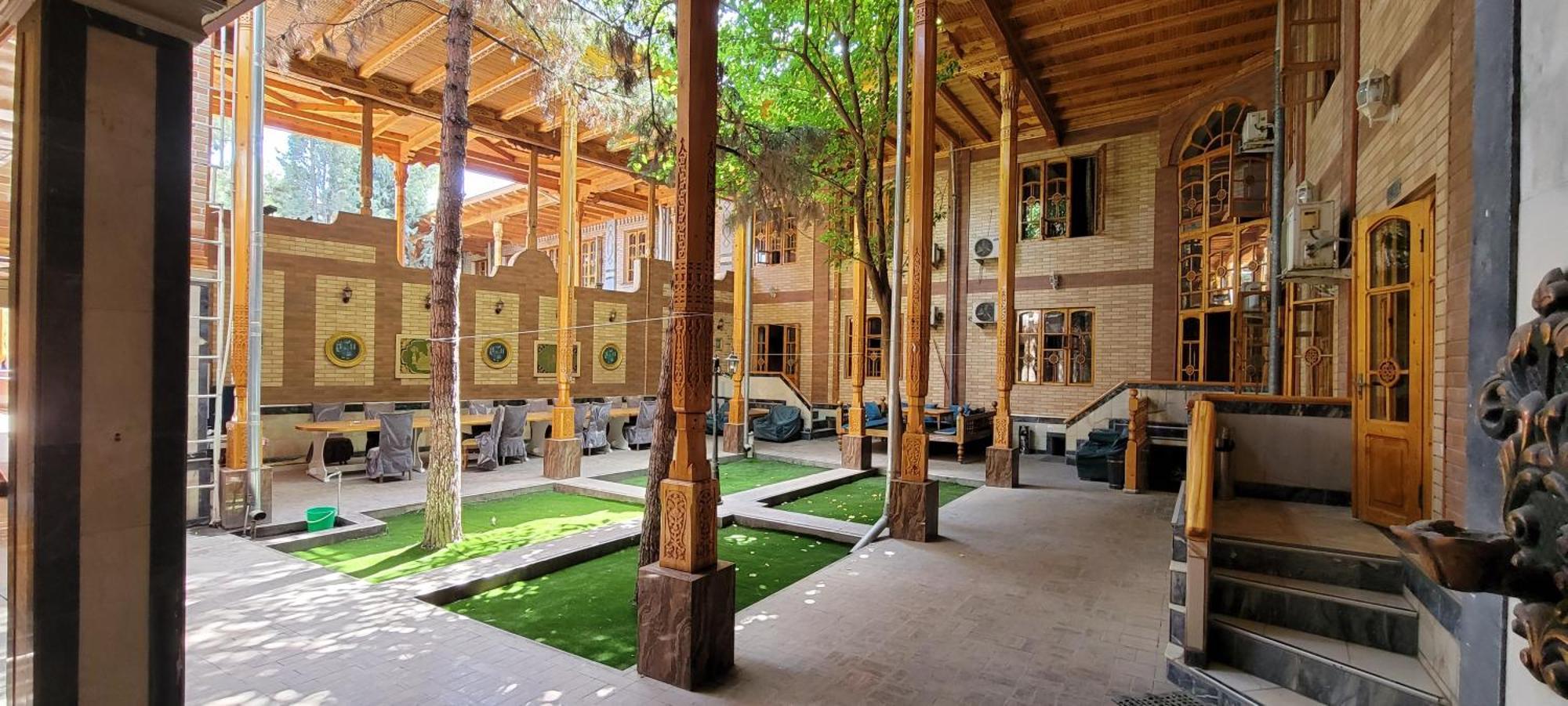 Hotel Kamila Samarkand Buitenkant foto